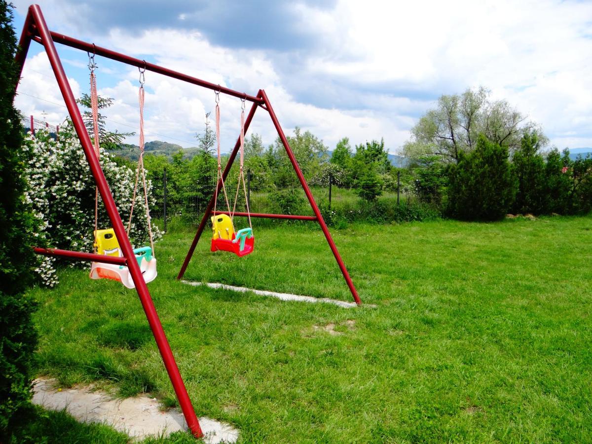 Pensiunea Lacul Albesti Albestii Paminteni Exterior foto