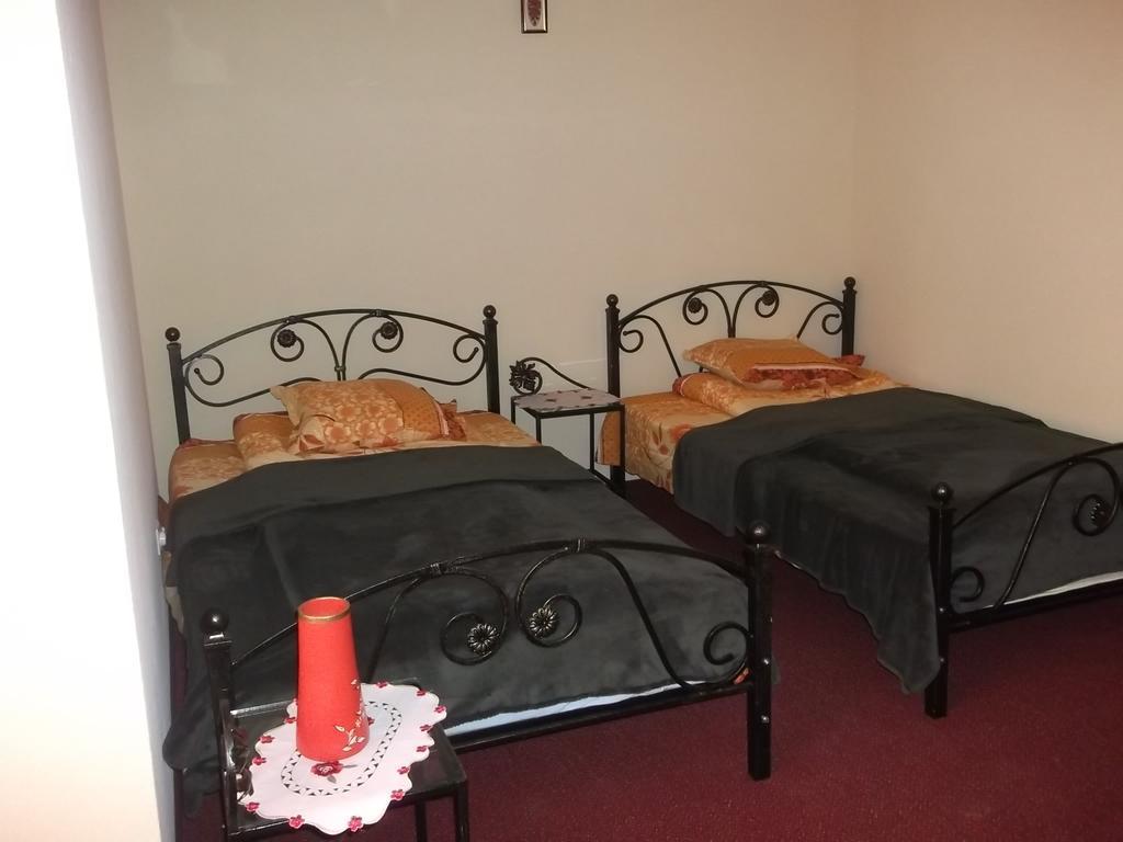 Pensiunea Lacul Albesti Albestii Paminteni Zimmer foto